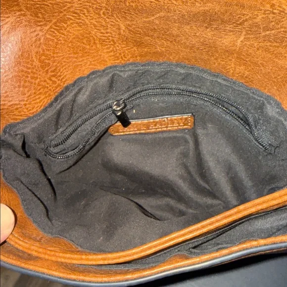 Chic Studded Brown Leather Shoulder Bag - Picture 3 of 10